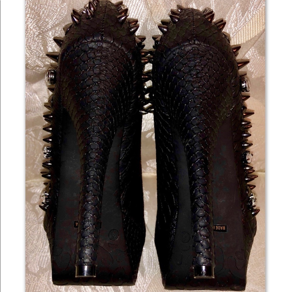 SPIKED/BEJEWELED SNAKESKIN PLATFORM PEEP TOE - Picture 7 of 8